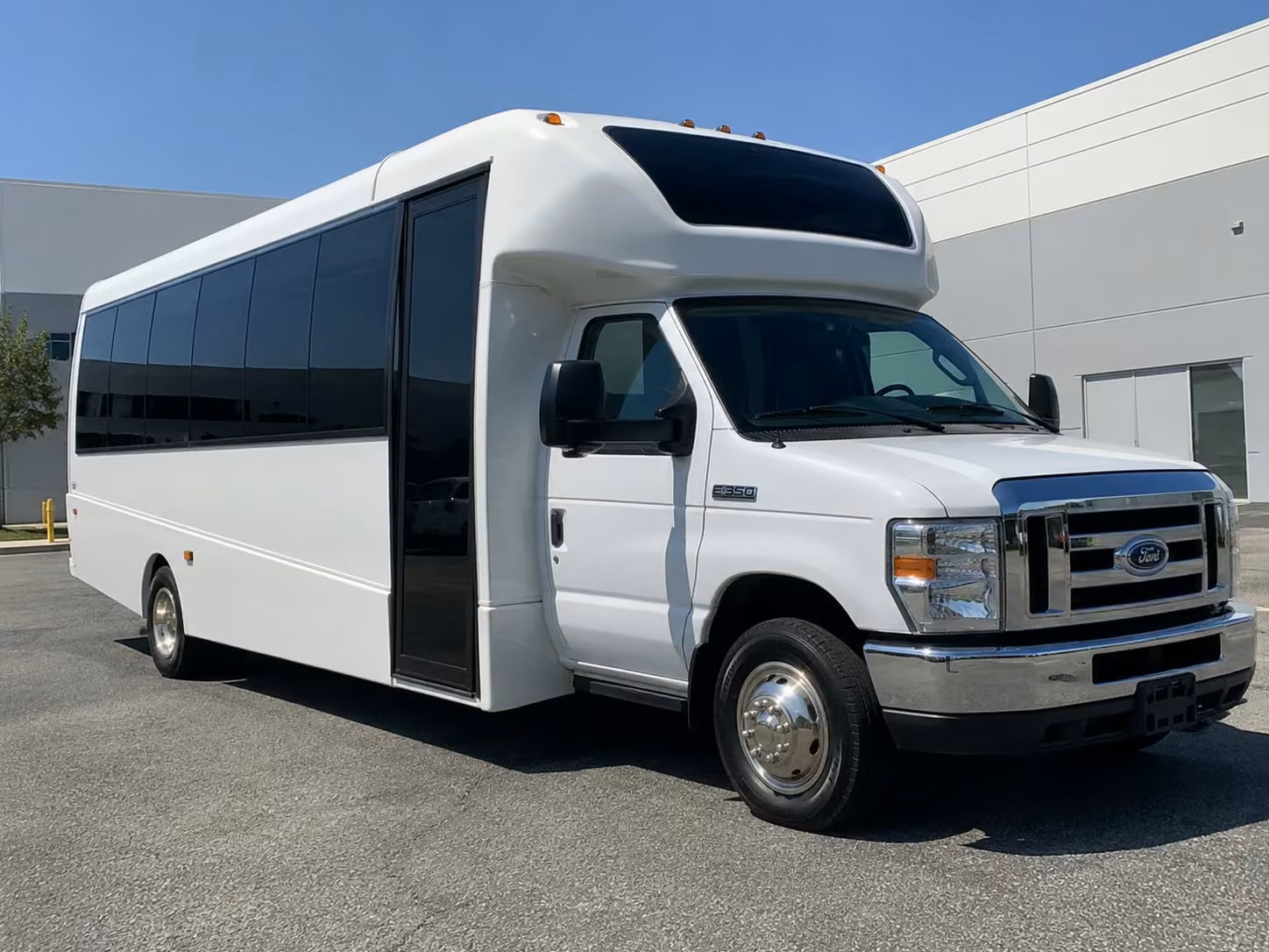 religious group bus rentals in lee s summit